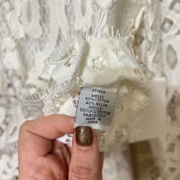 Mele E Pere White Lace Long Sleeve Top • Size L • NWT - Picture 4 of 6